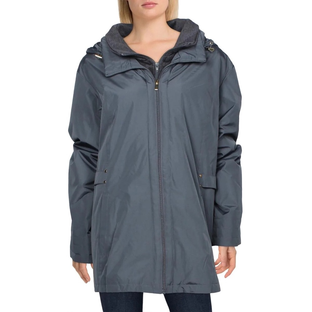 Time and Tru Water Resistant Double Layered Womens Winter Coat With Hood